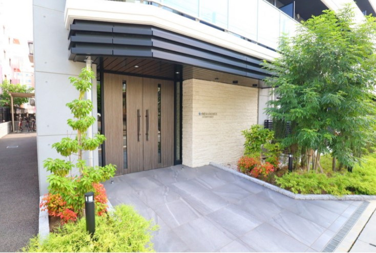 S-ＲＥＳＩＤＥＮＣＥ行徳のエントランス
