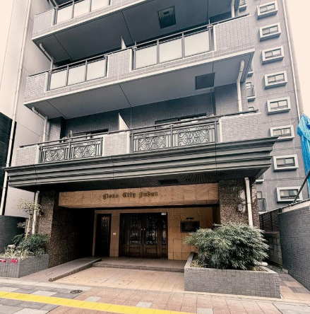 ライオンズシティ九段のエントランス
