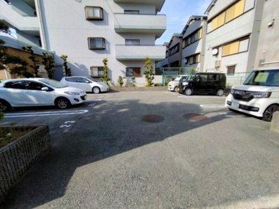 【駐車場】 | ラビスタ志紀