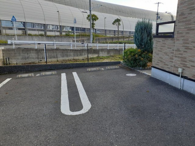 【駐車場】 | カーサ・エル・タカミヤ | 駐車場があります