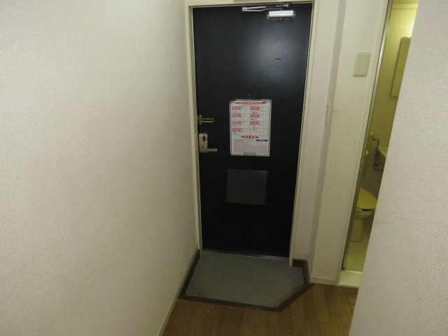 レジデンス本川越の玄関