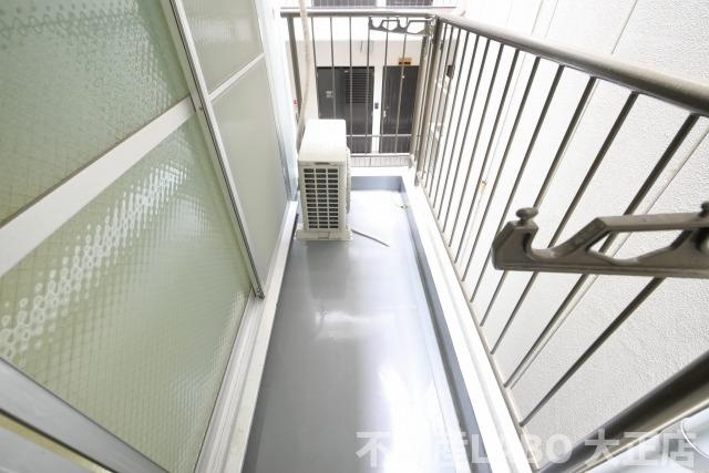 銀玉ハイツのバルコニー
