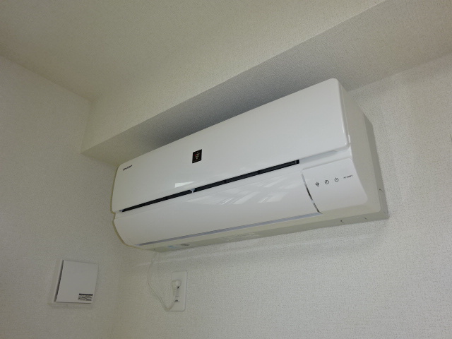 グレイス茶屋町駅前Aの設備|寝室エアコン