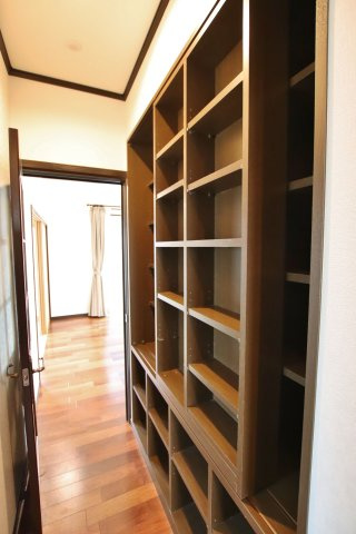 小郡市二森　中古戸建の収納