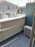 外からの目が気にならないバルコニーで洗濯物が干せます