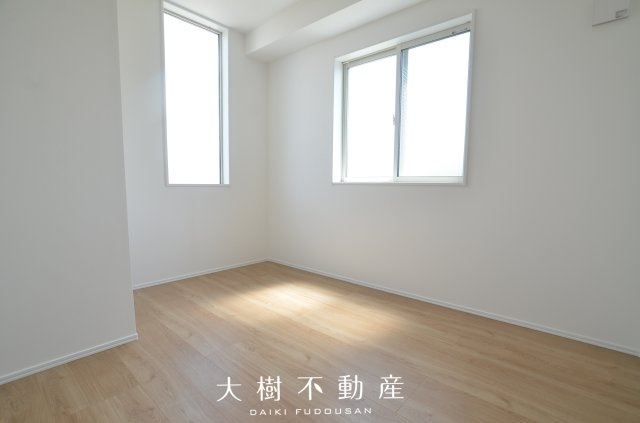 【洋室】 | 綾瀬市深谷中6丁目 新築戸建て 全1棟【仲介手数料無料】 | 2階　洋室3（4.8帖）