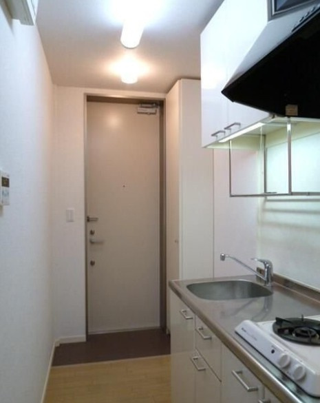 ＤＷＥＬＬＣＯＭＥ Ｎの玄関|※別部屋参考写真