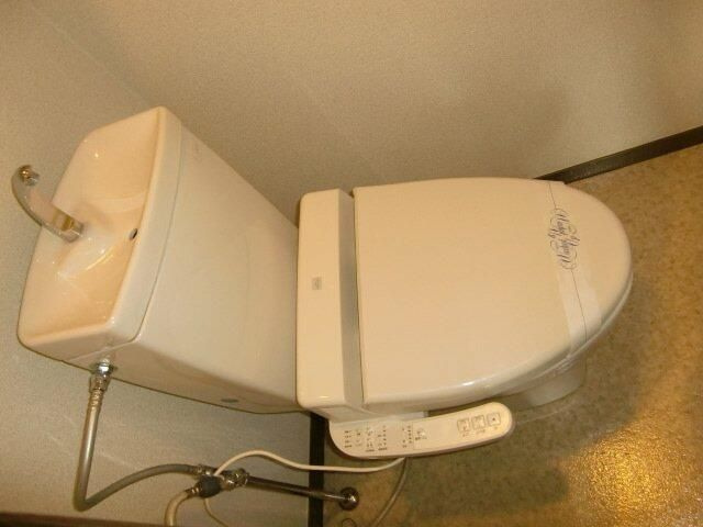 ベルヴィー西台のトイレ