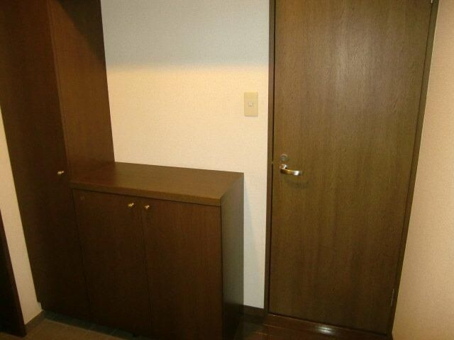 ベルヴィー西台の玄関