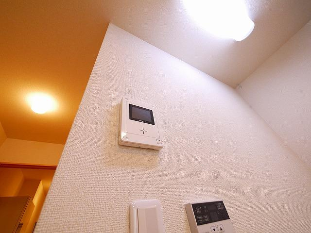 ハッピーハイツのセキュリティ|モニターで来客対応できます