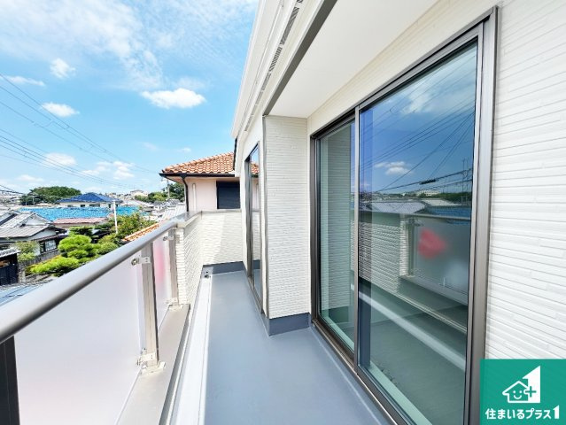 堺市西区堀上緑町　第2期　新築一戸建てのバルコニー|日当たりのよいバルコニー！お部屋が開放的に！