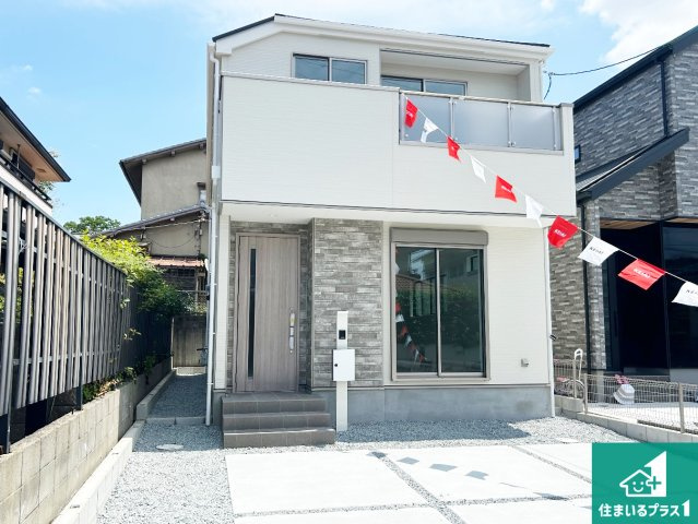 堺市西区堀上緑町　第2期　新築一戸建ての外観|安心の10年保証！外観を美しく保ち、雨水で汚れを落とします！気になることがありましたら、お気軽にお問い合わせください！