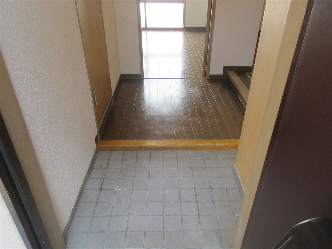 イトサンビル｜名古屋市の賃貸ならMy賃貸の玄関|イトサンビル