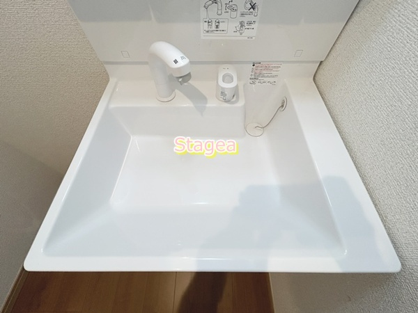 BELEZA七里の洗面所