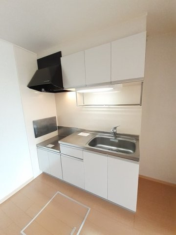 ストロベリー・Ｇ　弐番館のキッチン|２口コンロ設置可能です★