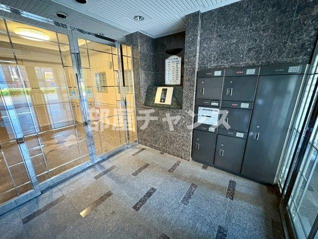 アビタシオン葵のエントランス