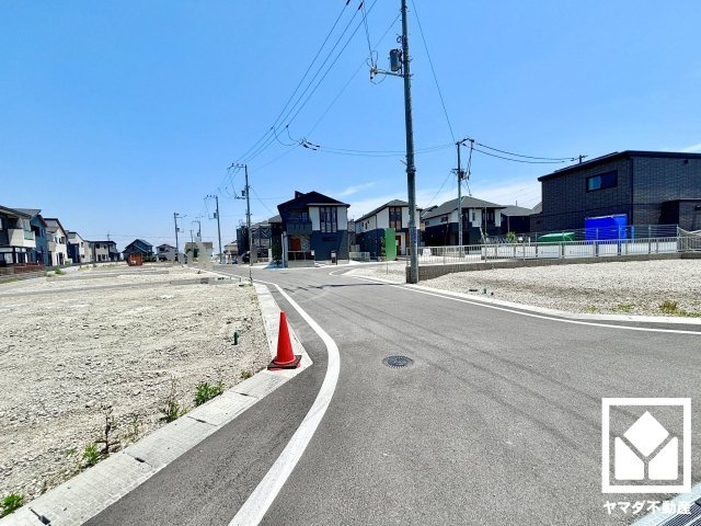 大津市雄琴５丁目　2期　1号棟の前面道路含む現地写真|5月19日　現地写真更新