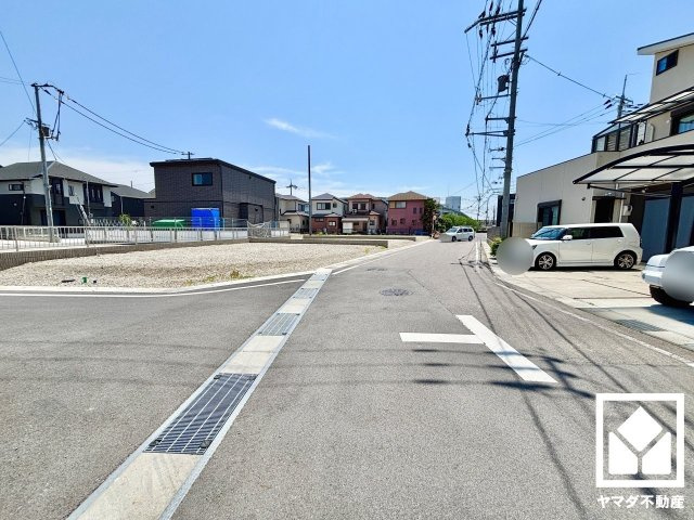 大津市雄琴５丁目　2期　1号棟の前面道路含む現地写真|5月19日　現地写真更新