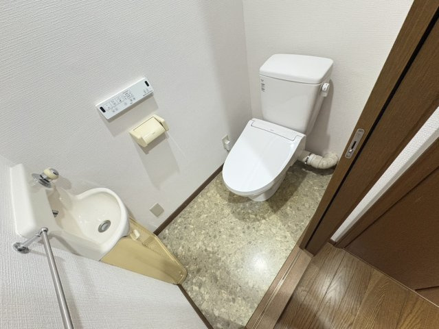 市川ファミリーマンションのトイレ