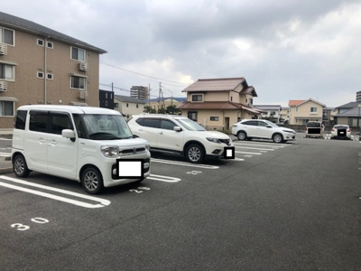 【駐車場】 | リビングタウン中野美保南 A棟