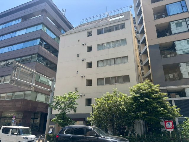 八重洲マンションの外観