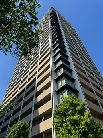 ブリリアザタワー東京八重洲アベニューの外観