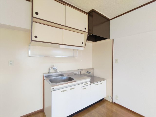 サンコーポシライシのキッチン