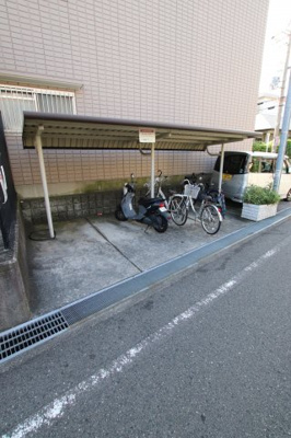 【その他共用部分】 | 益寿美荘 | 駐輪場