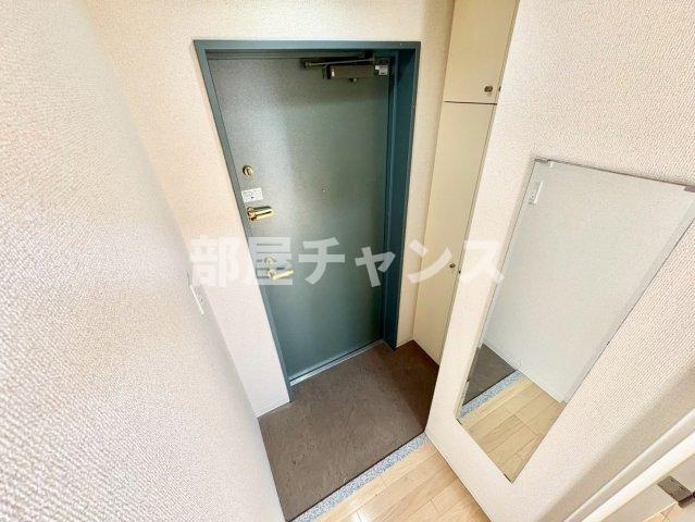 アーバン栄の玄関