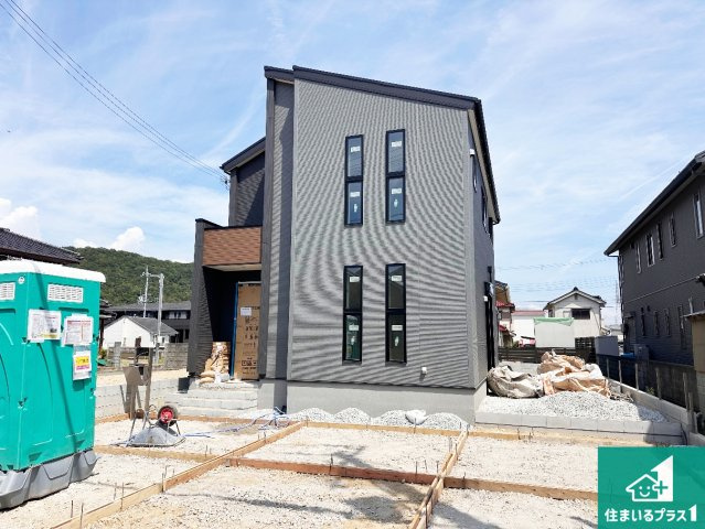 姫路市勝原区宮田　第2期　新築一戸建ての外観|周辺は落ち着いた街並みの住宅地！子育てがしやすい住環境です！まだ未完成ですが、現地でしかわからない事もございます。是非一度ご覧ください。