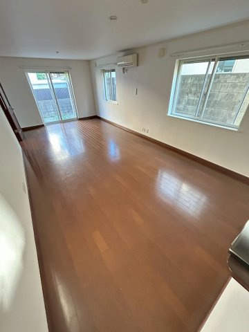 ドミール芦屋の居間・リビング
