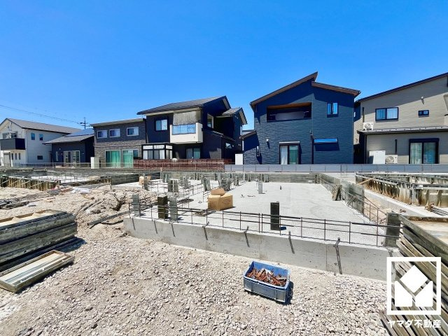 大津市雄琴５丁目　2期　4号棟の前面道路含む現地写真|5月30日　現地写真更新