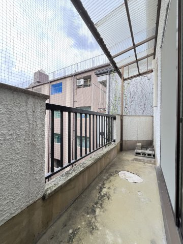 パラッツオFのバルコニー