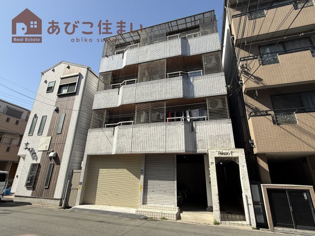 パラッツオFの外観