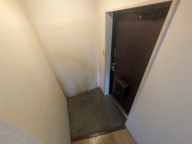 レスカール千代田|名古屋市の賃貸ならMy賃貸の玄関|レスカール千代田