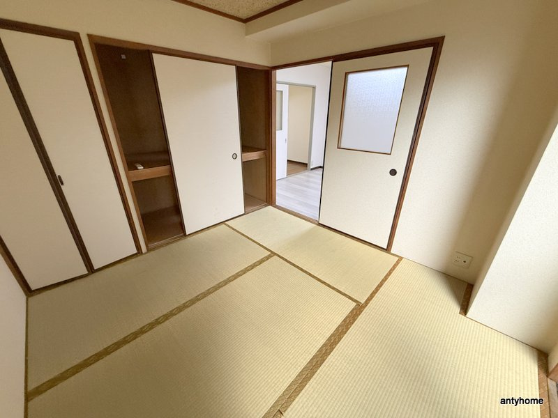 グランドハイツ大今里の和室
