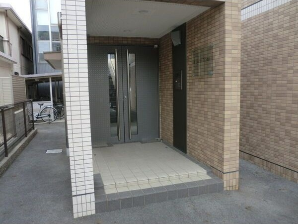 フィオーレのまのエントランス