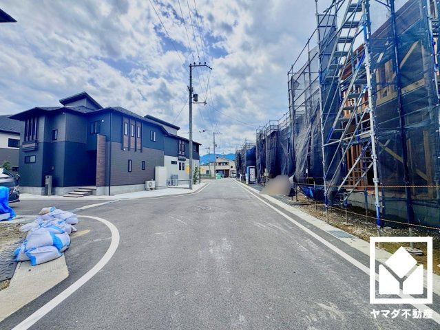 大津市雄琴５丁目　2期　5号棟の前面道路含む現地写真|6月21日　現地写真更新