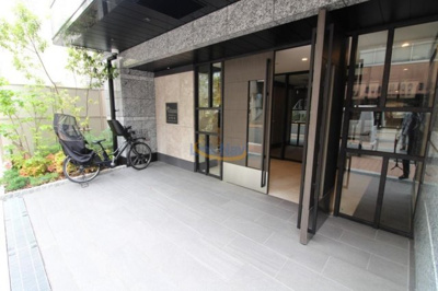 【エントランス】 | プレサンス京町堀