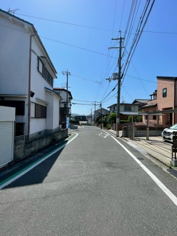 枚方市村野東町の前面道路含む現地写真