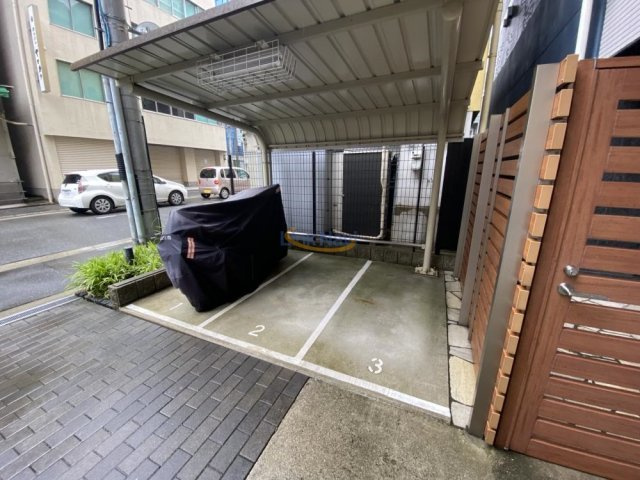【駐車場】 | エスライズ西本町