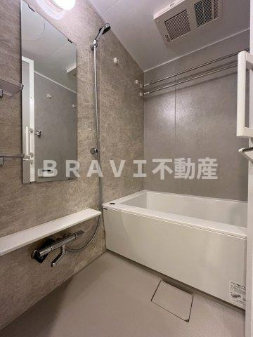 K-COURT谷町四丁目　BRAVI不動産の浴室|【K-COURT谷町四丁目】日々の暮らしに欠かせないお風呂です