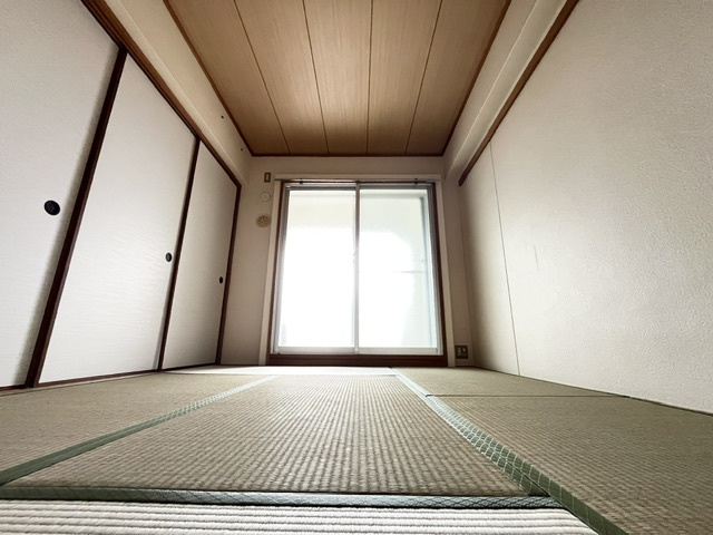 エステム堺・萩原天神の和室