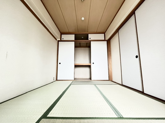 エステム堺・萩原天神の和室