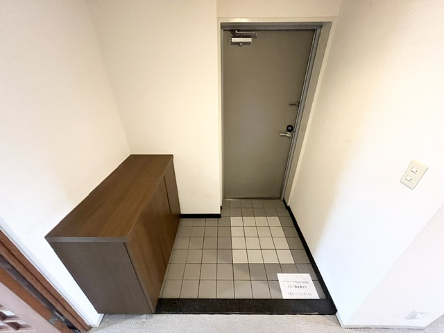 エステム堺・萩原天神の玄関