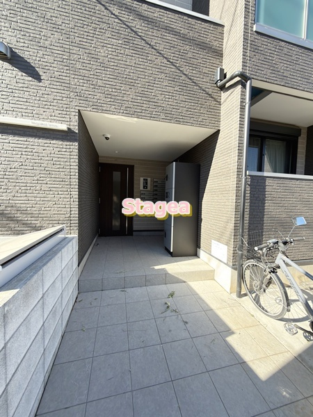 Regalest Setonのエントランス