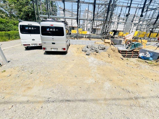 新築　前橋市川原町第４　クレイドルガーデン　1号棟の駐車場|現地写真　駐車スペースは並列2台分可能です！
