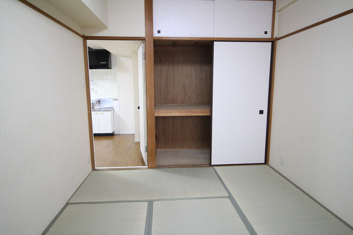 サンフィールドハイツの和室