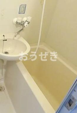 クリオ片倉町六番館の浴室
