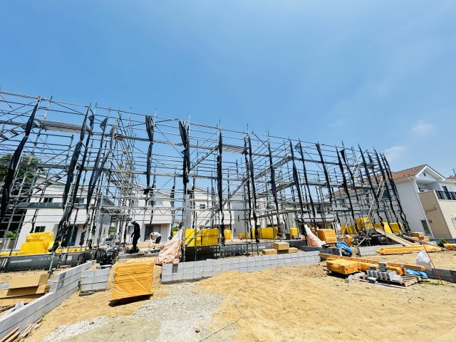 新築　前橋市川原町第４　クレイドルガーデン　2号棟の外観|現地写真　2026年7月完成予定！類似物件のご内覧等、お気軽にお問合せください♪　							
　							
